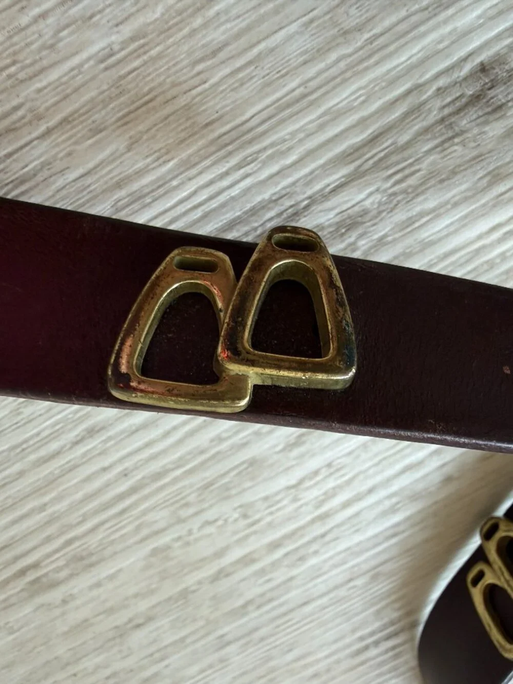 Vintage Brown Leather Belt Gold Western Boho One Inch Width Boho Size 30 - Picture 3 of 13